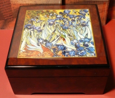 BHME Spieluhr Holzschatulle KL 893220 - Iris / Vincent van Gogh