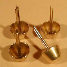 Messing-Stift-Fe fr Holzschatullen 8 mm / Set = 4 Stck