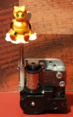 Figuren fr SANKYO 18-Ton-Laufwerk mit Feder Biene