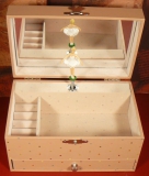 Trousselier Spieluhr XL mit Schublade S60606 - Prinzessin auf der Erbse
